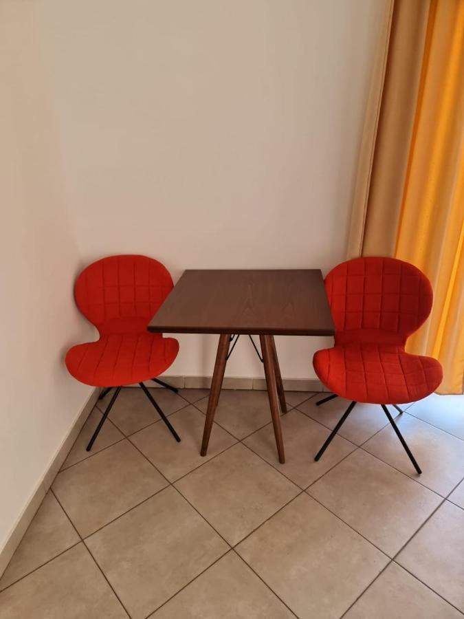 Apartmani Selektor 비옐로폴레 외부 사진