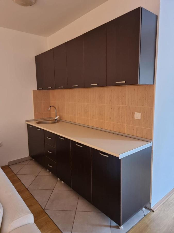 Apartmani Selektor 비옐로폴레 외부 사진