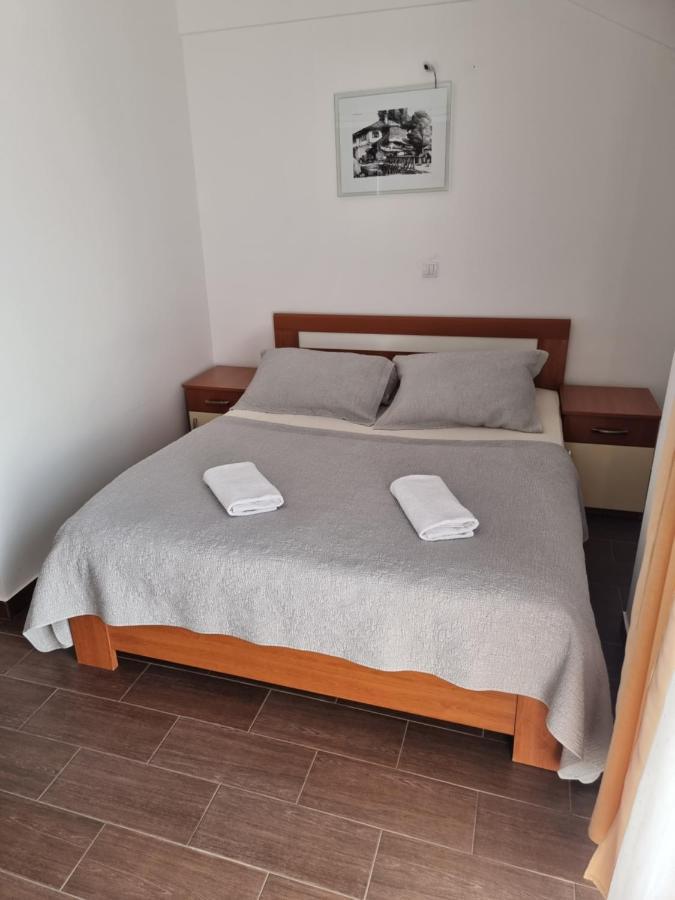 Apartmani Selektor 비옐로폴레 외부 사진